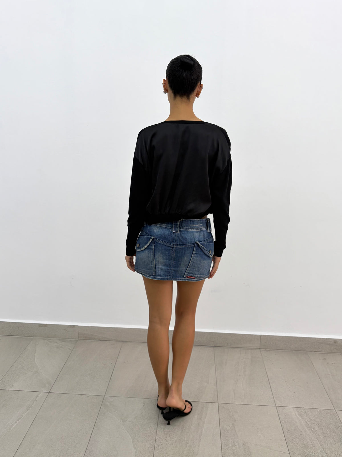 Black Cropped Cardigan