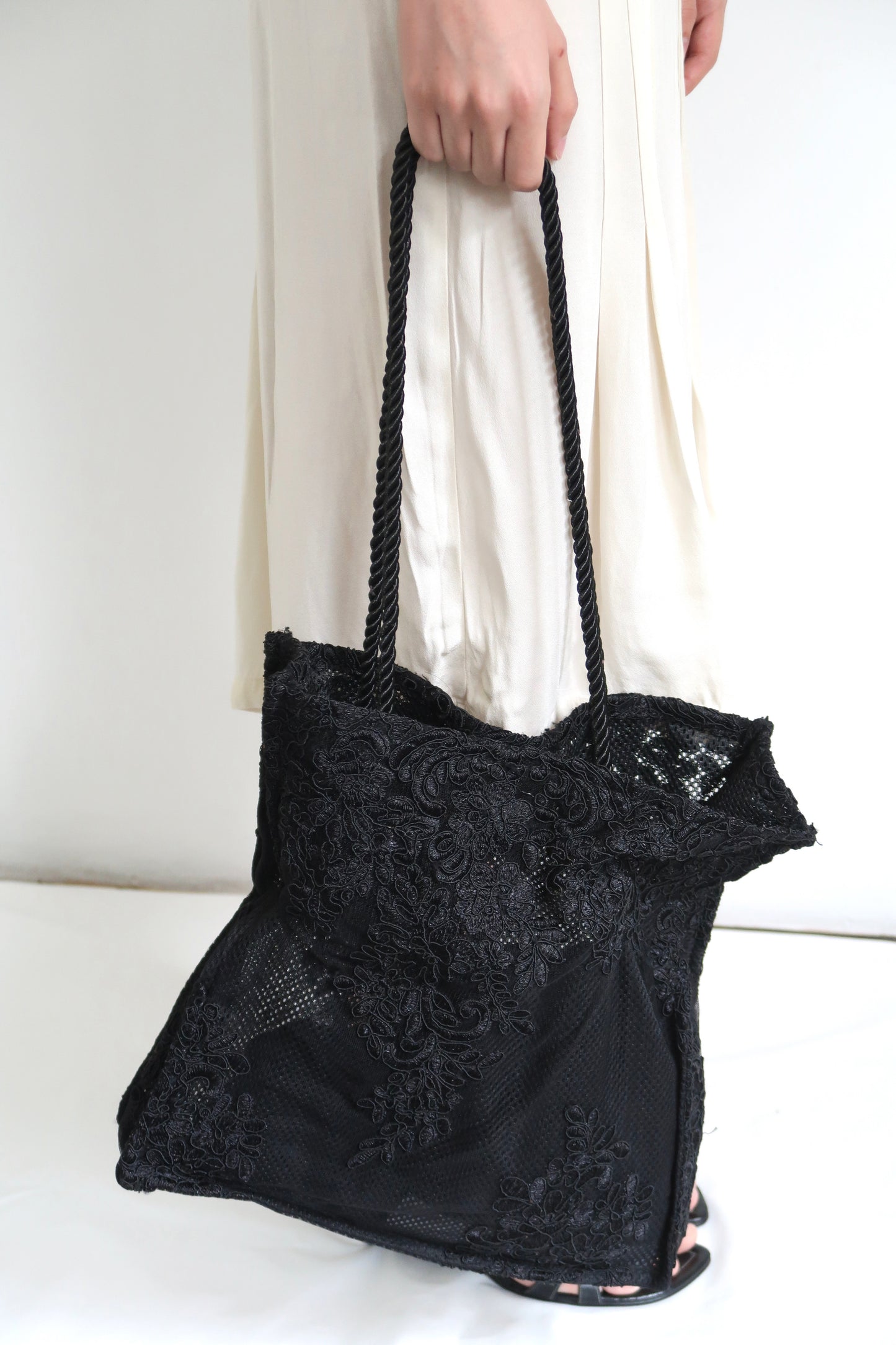 Embroidery Mesh Bag