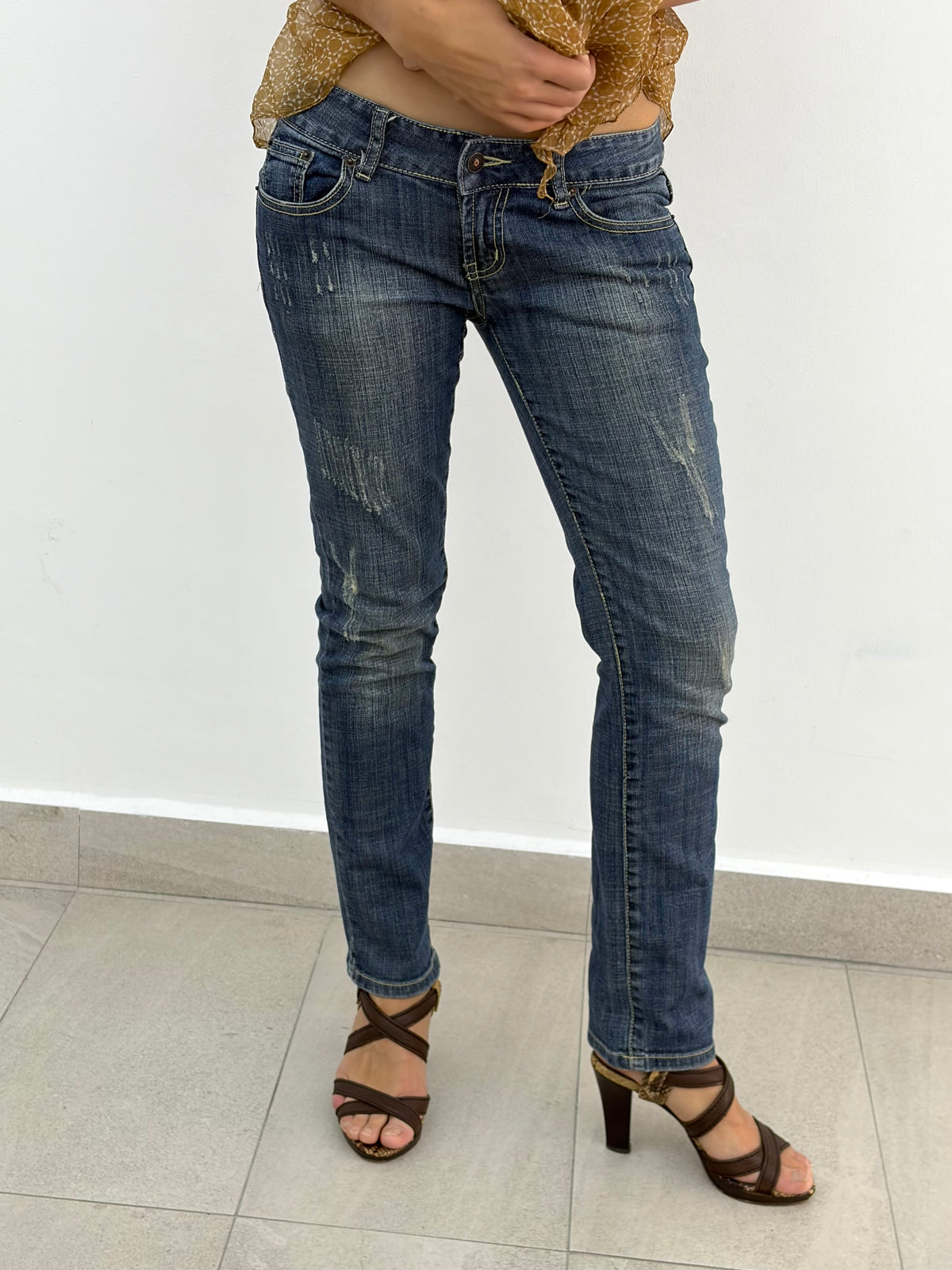 Dark Distressed Jeans