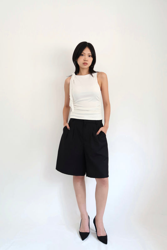 Leo Shorts