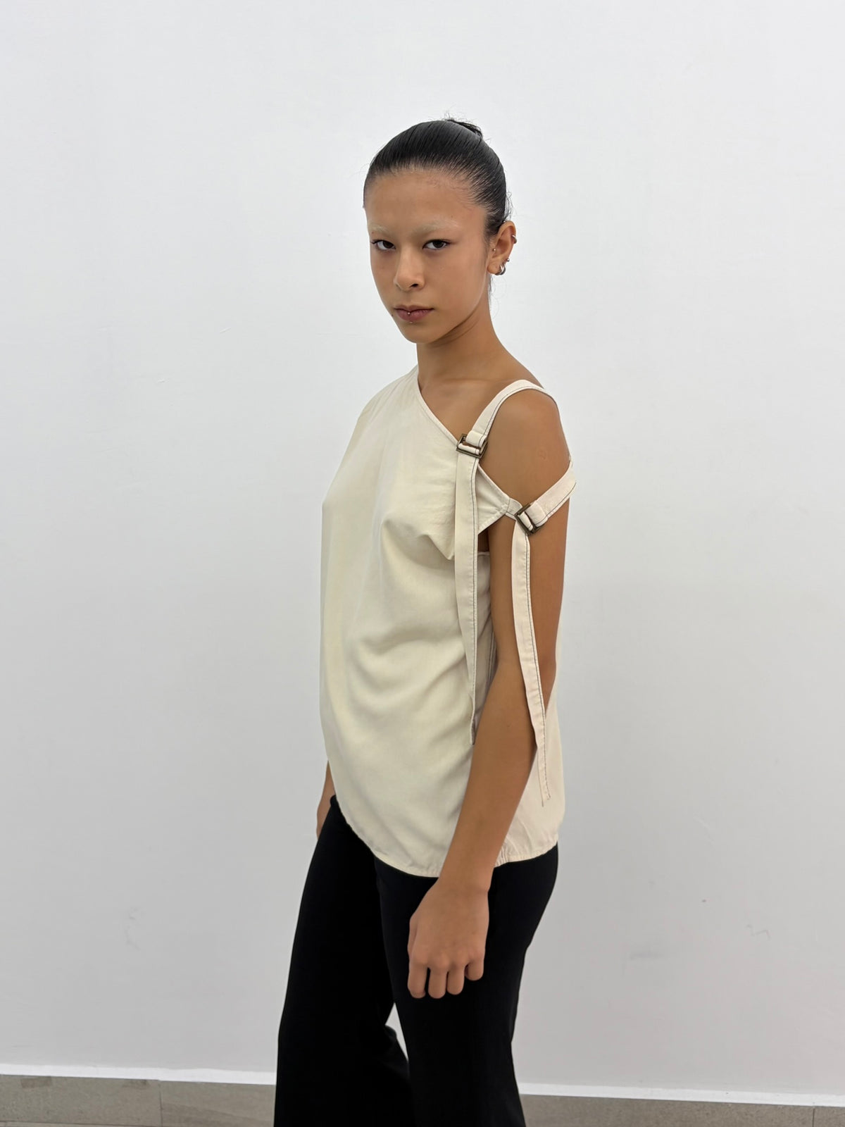 Buckle Straps Top