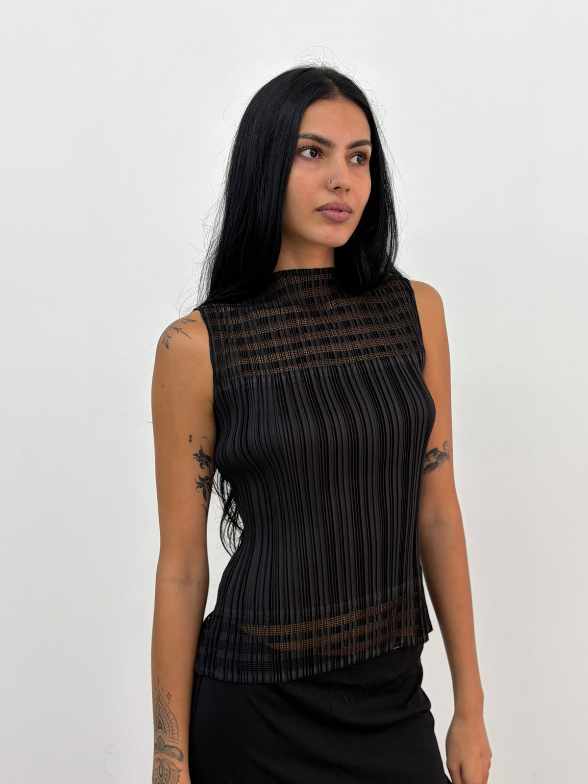 Pleats High Neck Top