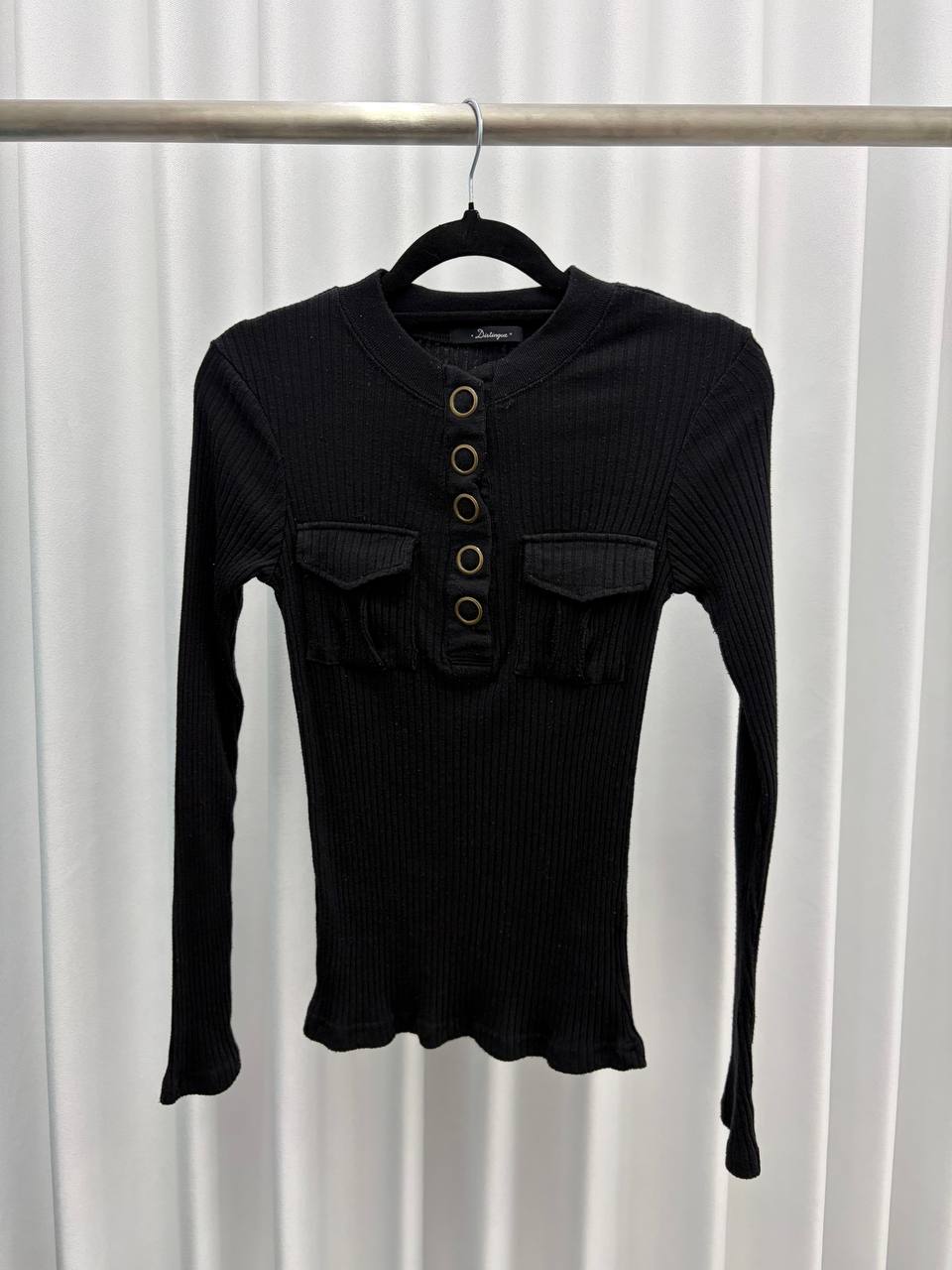 Ribbed Knit Black Top
